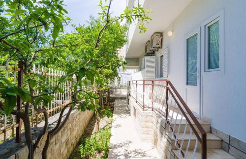Apartments & Rooms Bari i - Superior Studio Apartment with Balcony and Garden View G2-7 - Foto 8