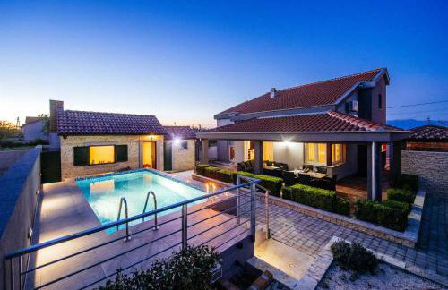 Villa Enna with heated pool, Zadar - Foto 70