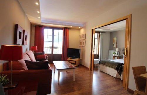 Apartamentos Turísticos Ezcaray - Photo 18