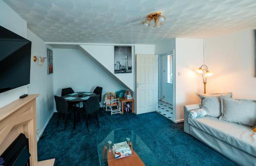 Family & Group Stay in Manchester - Free Parking - Foto 33