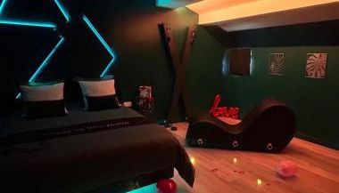 Suite craz'in Love Room, jacuzzi, cinéma, Camargue - Foto 3