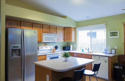 Quiet desert getaway with ping-pong, BBQ, citrus - Foto 6