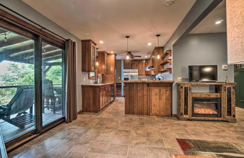 Yellow Mountain Blairsville Cabin with Scenic Deck - Foto 5