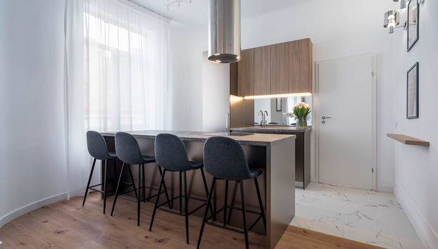 Elegant & Bright 2BR - Steps From Old Town - Foto 2, Habitación