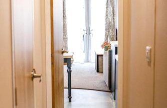 2Bed Whitley Bay Home - Free Parking, Close to beach & St Mary's Lighthouse - Photo 17