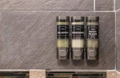 Your Family’s Home Away from Home w/ No Extra Fees - Foto 54