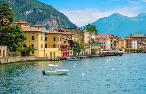 Lake Front Bogliaco - Happy Rentals - Foto 36