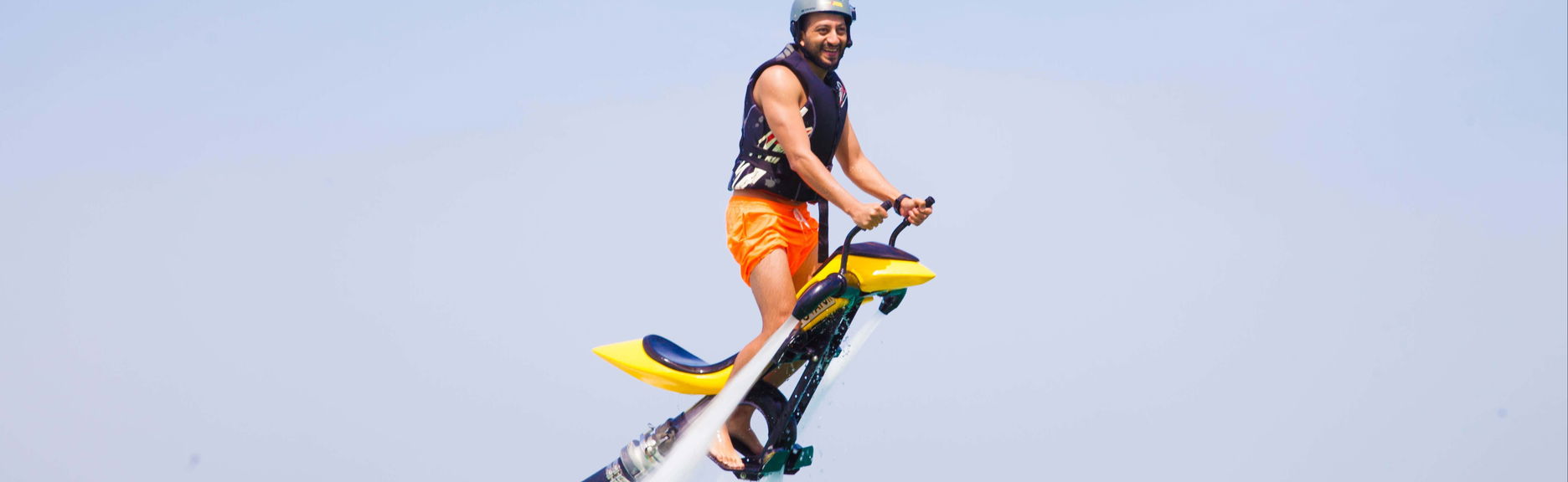 Jetovator à Dubaï - Photo 1, Jetovator à Dubaï