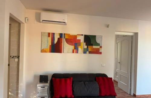 Villa pareada con piscina privada - Foto 18