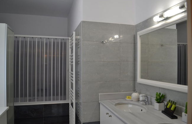 Villa Elena - Photo 18