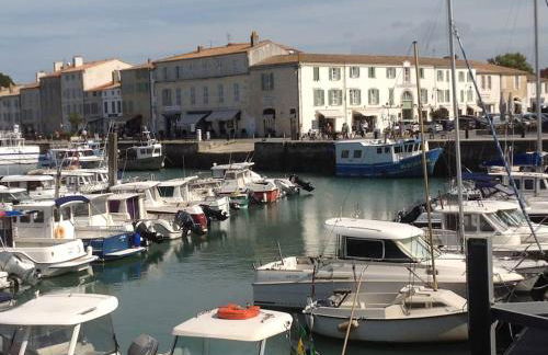 EOLE, Idéalement situé sur le port de St Martin de Re - Foto 12