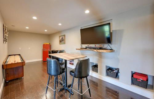 Beautiful Franklin Home with Bunkhouse and Hot Tub! - Foto 20