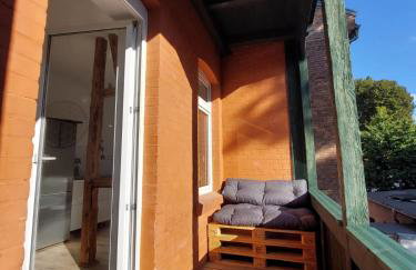 City Residenz Jena - modern, groß, ruhig, zentral, 2 Balkone, 4 Zimmer, Küche, Bad - Foto 2