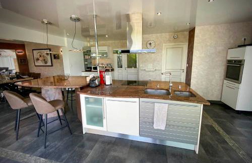 Villa 200m2 avec PISCINE chauffée & SPA & sauna & kota-grill - Foto 15