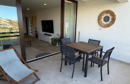 Sunny 3-Bedroom Apartment - Foto 8