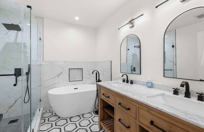 Not Affected by the Fire/spacious Modern Retreat w Luxury Amenities & Style - Foto 36