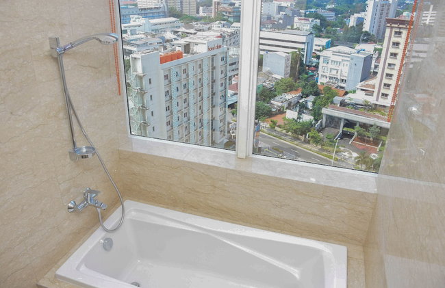 Nice and Spacious 3BR at Menteng Park Apartment - Photo 18