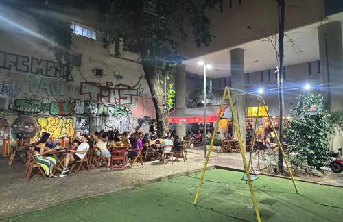 Apartamento a Passos do Metrô da Glória! Silêncio e Portaria 24h - Foto 7