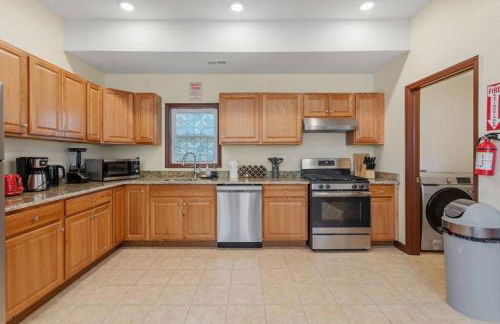 Renovated Ranch Style 6BR 4BA Duplex Beach House - Foto 35