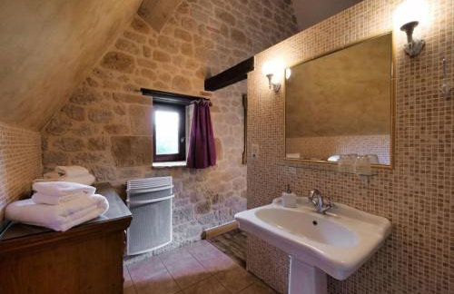 Les Granges Hautes, maisons de vacances, proches de Sarlat avec piscine, parc, - Foto 9