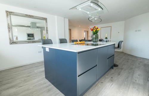 #42 Fantasia - Malvern Luxury Apartment sleeps 12 - Foto 24