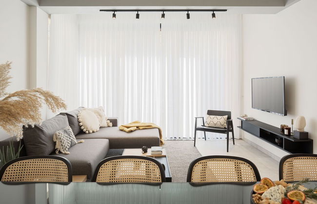 Mr. Louis - By TLV2GO - Photo 38