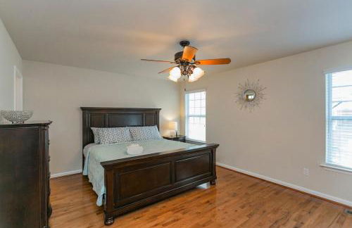 Huge Home For Groups Near Downtown - Foto 44