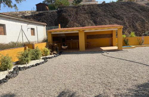 Chalet con piscina privada de 4 dormitorios Las Herrerias -cerca de Vera Playa- - Foto 20