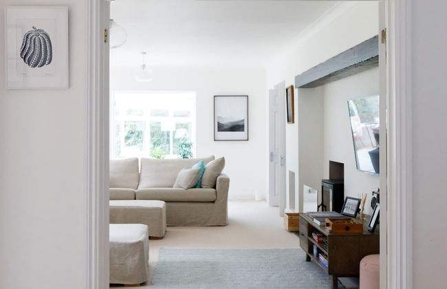 Stunning 5BR Home With Pool - 5 min to Beach - Foto 13