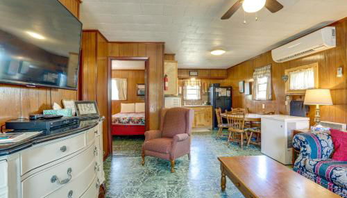 Walk to Greers Ferry Lake! Home with Dock Access - Foto 3