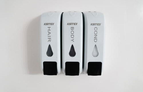 Enchanting Garden with Luxe Jacuzzi Spacious Yard - Foto 56