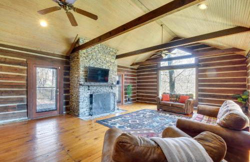 Spacious Prospect Cottage with Deck and Scenic Views - Foto 8