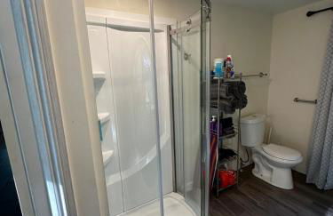 New Leeds listing Near Graces diner and Hudson! - Foto 21