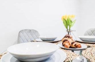 The Desborough Residence - Bright 1BR with Sofa Bed, Modern Lounge & Free Secure Underground Parking - Foto 59