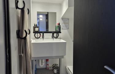 Secret Bunker at Vikings Forge - Foto 3