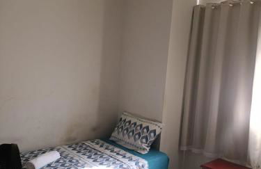 Casa Inteira Perto de tudo com 3Quartos 1Suíte Wifi Rápida e Garagem Privativa - Foto 11