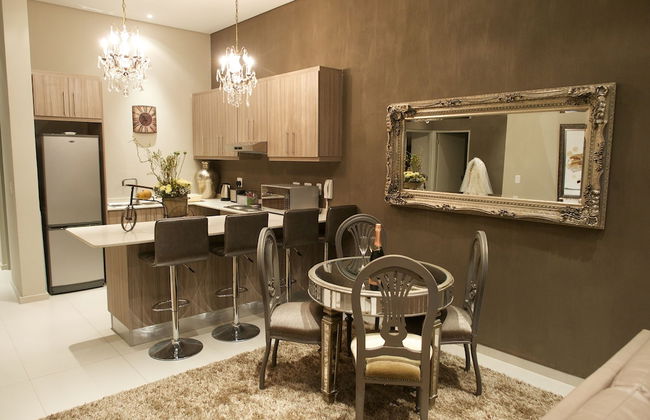 Heritage Square Apartments - Photo 24