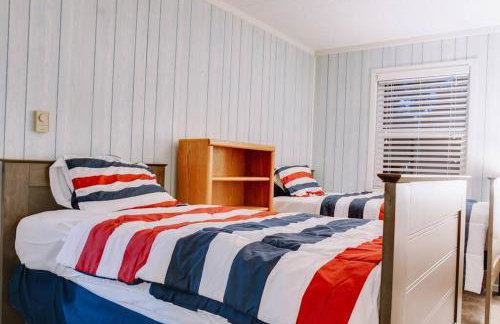 RelaxingRejuvenating 4BR 3 and half BA cabin Munds Park - Foto 14