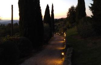 PODERE TORRICELLE 69B Pancole Gr, seaview infinity pool, jacuzzi, sauna, exclusive villa with 2 bedrooms for 4 - If you total 5 or 6 people there is an independent suite in main villa with private ensuite bathroom, kitchenette and garden dining area - Foto 63