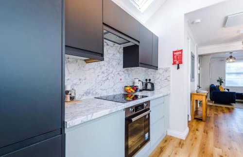 Cozy 3-Bed Home by 53 Degrees Property, Perfect for Business & Groups! - Foto 13
