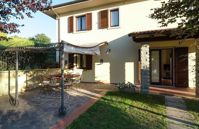 Villa in Lonnano With Pool - Foto 1