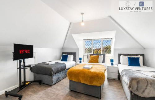 Spacious 3 Bedroom Brighton Home - South Downs - Stunning Sea Views - Garden - Pool Table - FREE Parking - Foto 10