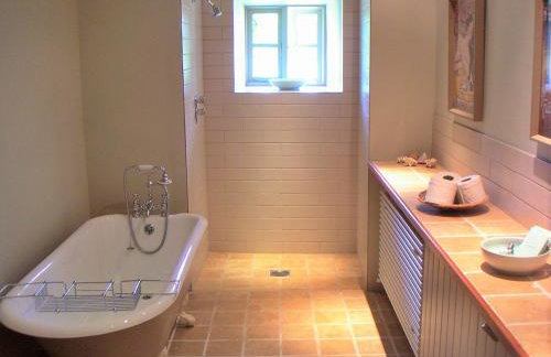 Finest Retreats - Ingleby Manor - Gun Room - Photo 3