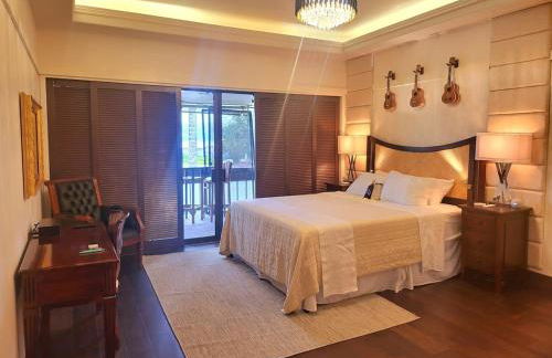 Polynesian Koi Pond Gardens Condo in Hilo w pool - Foto 1