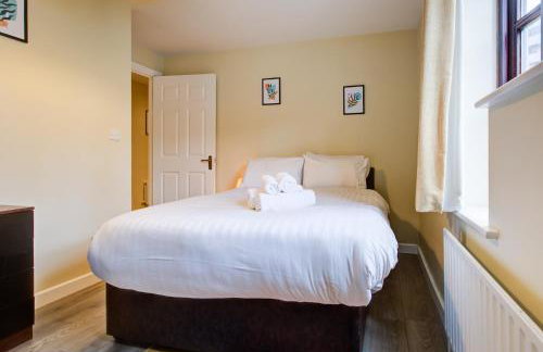 Spacious & Modern 2 Bed sleeps 5 in Walthamstow - Foto 12