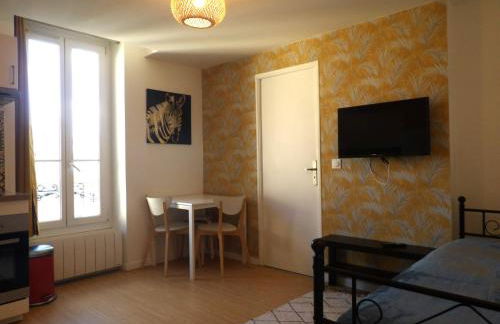 Nid Douillet au Bord du Canal #D - Foto 10