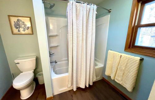 Valley View Home with Game Room, & Exclusive Beach & Pool Access - Foto 16