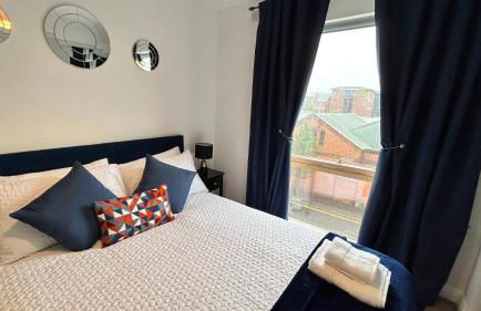 Elegant Modern 2-Bed Apartment steps from Belfast City Centre - Foto 13