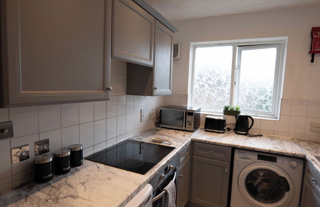 Beckton Docklands - 1 Bedroom - Sleeps 4 - Wifi - Foto 6