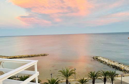 Respiro Del Mar - Beachfront Superior Apartment - Foto 31